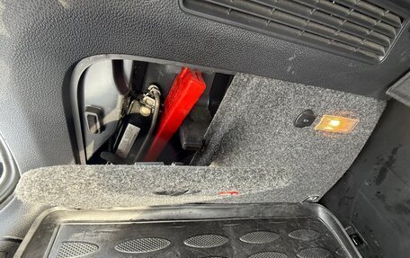 Volkswagen Tiguan I, 2011 год, 1 230 000 рублей, 15 фотография