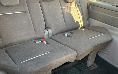 Honda Stepwgn IV, 2016 год, 1 850 000 рублей, 19 фотография