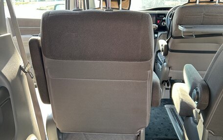 Honda Stepwgn IV, 2016 год, 1 850 000 рублей, 36 фотография