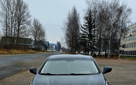 Hyundai Sonata VI, 2011 год, 930 000 рублей, 2 фотография