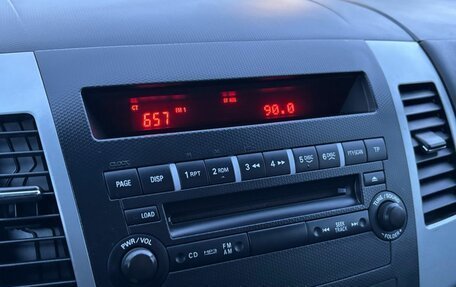 Mitsubishi Outlander III рестайлинг 3, 2010 год, 1 160 000 рублей, 11 фотография