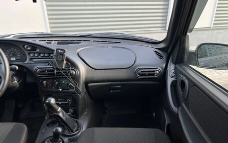 Chevrolet Niva I рестайлинг, 2009 год, 450 000 рублей, 8 фотография