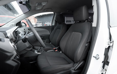 Chevrolet Aveo III, 2015 год, 745 000 рублей, 9 фотография