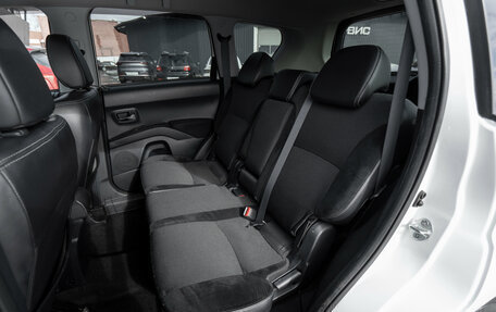 Peugeot 4007, 2012 год, 1 080 000 рублей, 12 фотография