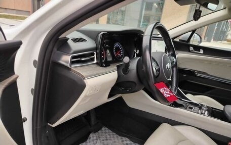 KIA K5, 2021 год, 2 425 000 рублей, 16 фотография