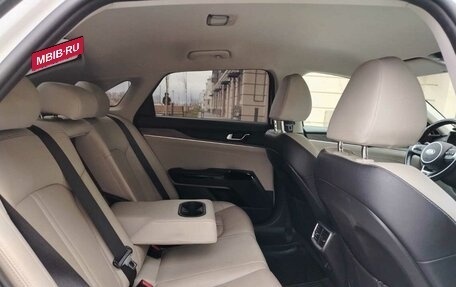 KIA K5, 2021 год, 2 425 000 рублей, 25 фотография