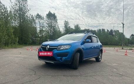 Renault Sandero II рестайлинг, 2018 год, 550 000 рублей, 2 фотография