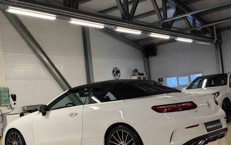 Mercedes-Benz E-Класс, 2019 год, 4 799 000 рублей, 3 фотография