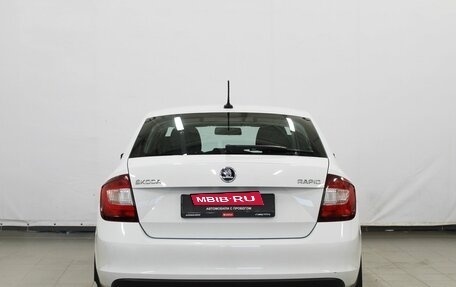 Skoda Rapid I, 2019 год, 1 050 000 рублей, 5 фотография