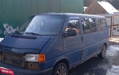 Volkswagen Transporter T4, 2000 год, 410 000 рублей, 1 фотография