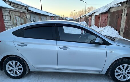 Hyundai Solaris II рестайлинг, 2017 год, 1 299 999 рублей, 4 фотография