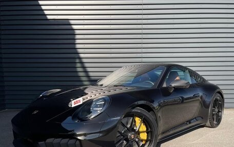 Porsche 911, 2025 год, 31 600 000 рублей, 6 фотография