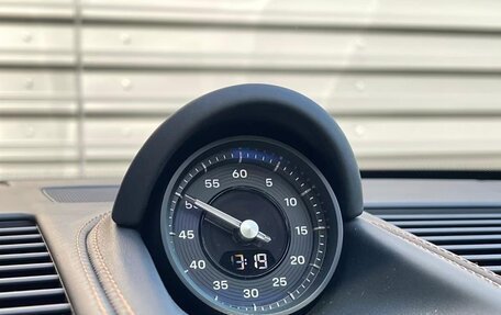 Porsche 911, 2025 год, 31 600 000 рублей, 15 фотография