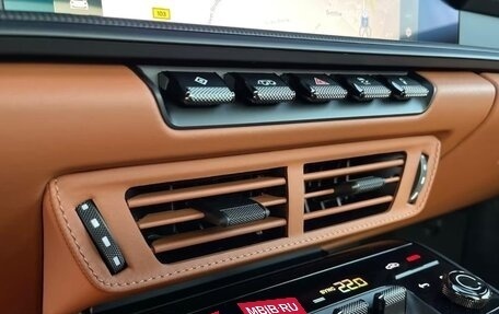 Porsche 911, 2025 год, 31 600 000 рублей, 14 фотография