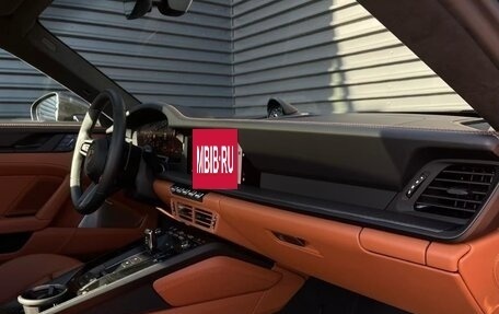 Porsche 911, 2025 год, 31 600 000 рублей, 31 фотография