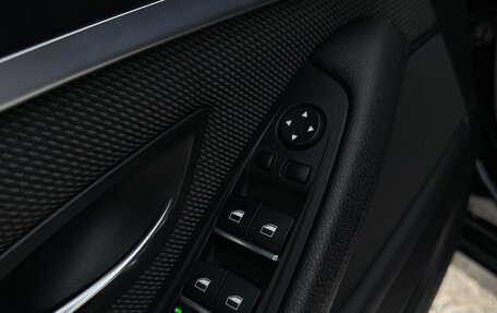 BMW 5 серия, 2015 год, 2 200 000 рублей, 24 фотография