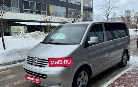 Volkswagen Caravelle T5, 2008 год, 1 550 000 рублей, 4 фотография