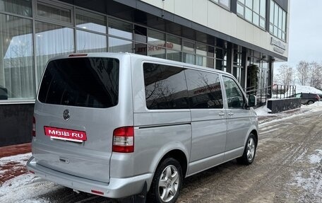 Volkswagen Caravelle T5, 2008 год, 1 550 000 рублей, 9 фотография