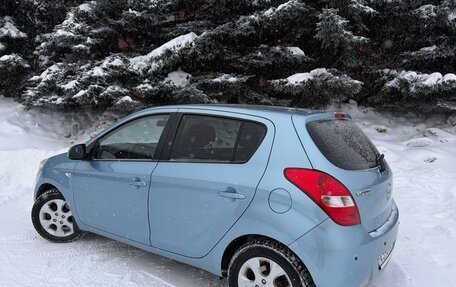 Hyundai i20 IB рестайлинг, 2010 год, 675 000 рублей, 8 фотография