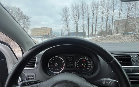 Volkswagen Polo VI (EU Market), 2010 год, 695 000 рублей, 11 фотография