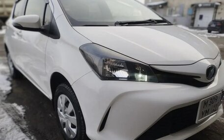 Toyota Vitz, 2015 год, 820 000 рублей, 3 фотография