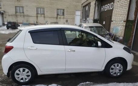 Toyota Vitz, 2015 год, 820 000 рублей, 5 фотография