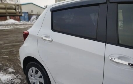 Toyota Vitz, 2015 год, 820 000 рублей, 11 фотография