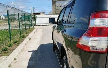 Toyota Land Cruiser Prado 150 рестайлинг 2, 2014 год, 3 050 000 рублей, 2 фотография