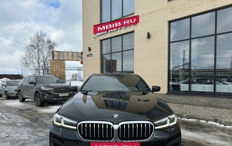 BMW 5 серия, 2020 год, 4 990 000 рублей, 4 фотография