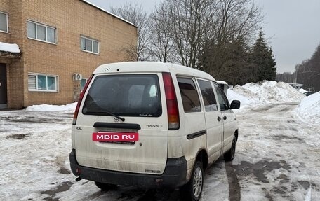 Toyota Town Ace III, 2001 год, 255 000 рублей, 4 фотография