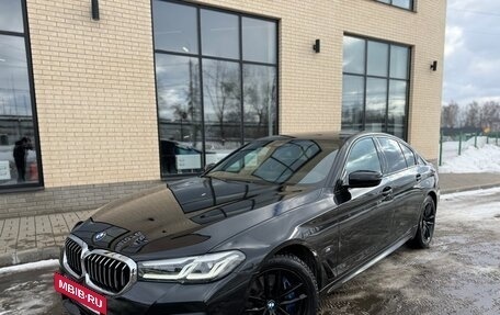 BMW 5 серия, 2020 год, 4 990 000 рублей, 10 фотография