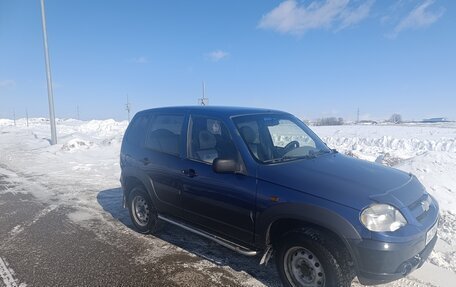 Chevrolet Niva I рестайлинг, 2006 год, 330 000 рублей, 2 фотография