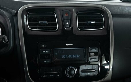 Renault Sandero II рестайлинг, 2017 год, 1 050 000 рублей, 10 фотография