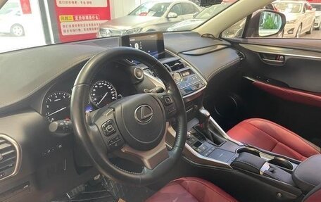 Lexus NX I, 2021 год, 2 710 000 рублей, 7 фотография