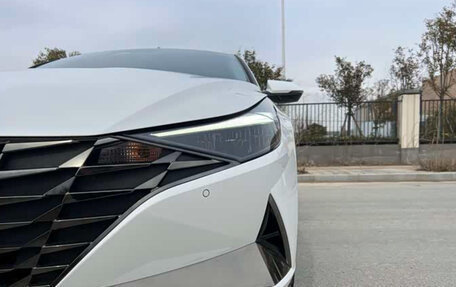 Hyundai Elantra, 2021 год, 1 299 900 рублей, 4 фотография