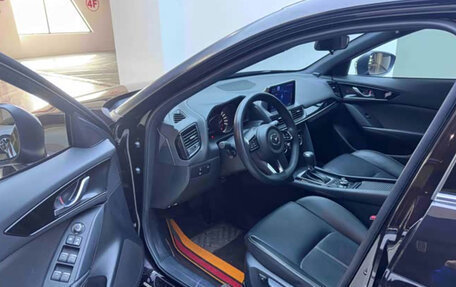 Mazda CX-4, 2022 год, 2 000 000 рублей, 8 фотография