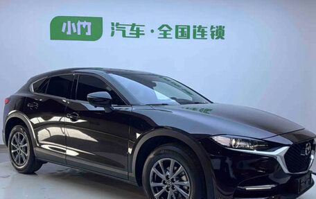 Mazda CX-4, 2022 год, 2 000 000 рублей, 3 фотография