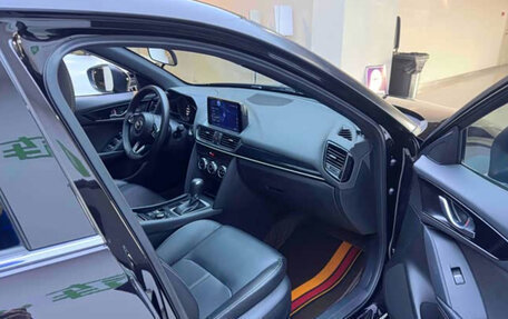 Mazda CX-4, 2022 год, 2 000 000 рублей, 10 фотография