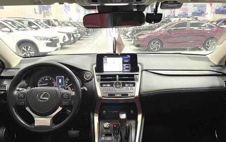 Lexus NX I, 2021 год, 2 950 000 рублей, 6 фотография