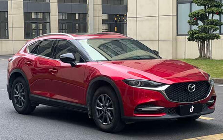 Mazda CX-4, 2022 год, 2 060 000 рублей, 3 фотография