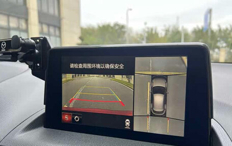 Mazda CX-4, 2022 год, 2 060 000 рублей, 14 фотография