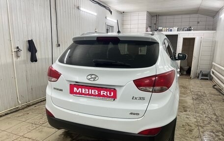 Hyundai ix35 I рестайлинг, 2010 год, 760 000 рублей, 3 фотография