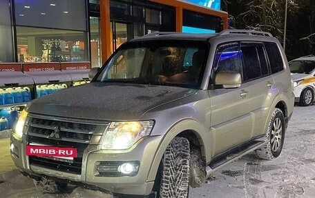 Mitsubishi Pajero IV, 2008 год, 1 700 000 рублей, 2 фотография
