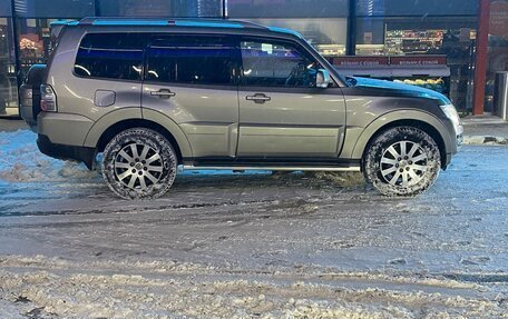 Mitsubishi Pajero IV, 2008 год, 1 700 000 рублей, 7 фотография