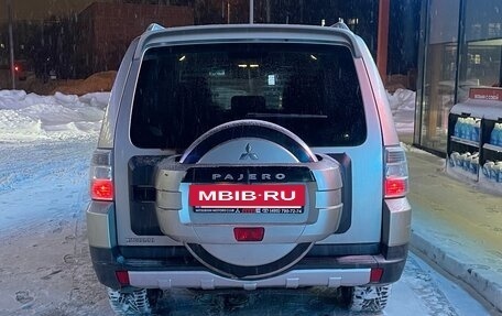 Mitsubishi Pajero IV, 2008 год, 1 700 000 рублей, 5 фотография