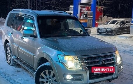Mitsubishi Pajero IV, 2008 год, 1 700 000 рублей, 8 фотография