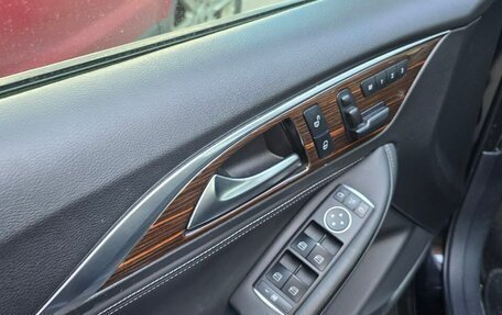 Infiniti QX30, 2017 год, 2 250 000 рублей, 5 фотография