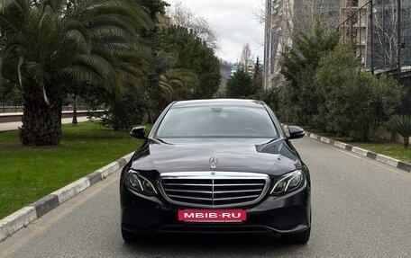 Mercedes-Benz E-Класс, 2017 год, 1 850 000 рублей, 8 фотография