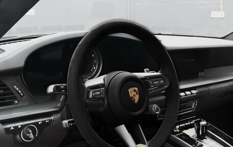 Porsche 911, 2024 год, 23 000 000 рублей, 10 фотография