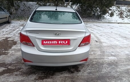 Hyundai Solaris II рестайлинг, 2016 год, 980 000 рублей, 4 фотография